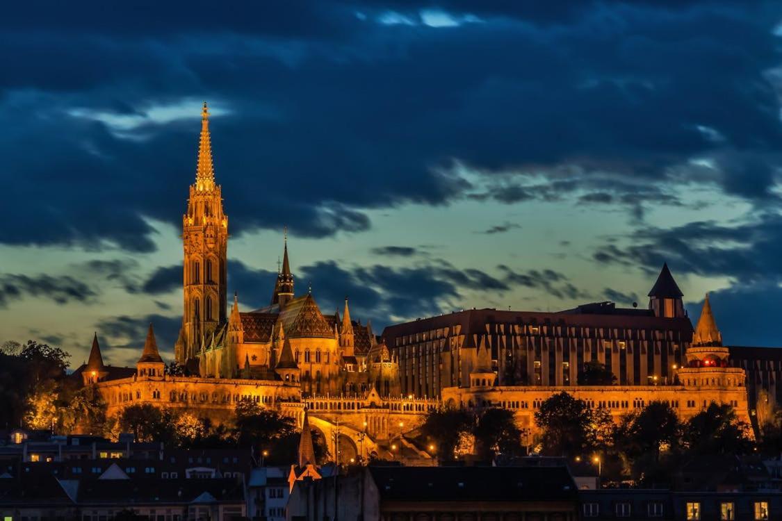 Downtown Studio Next To The Basilica Budapest Bagian luar foto